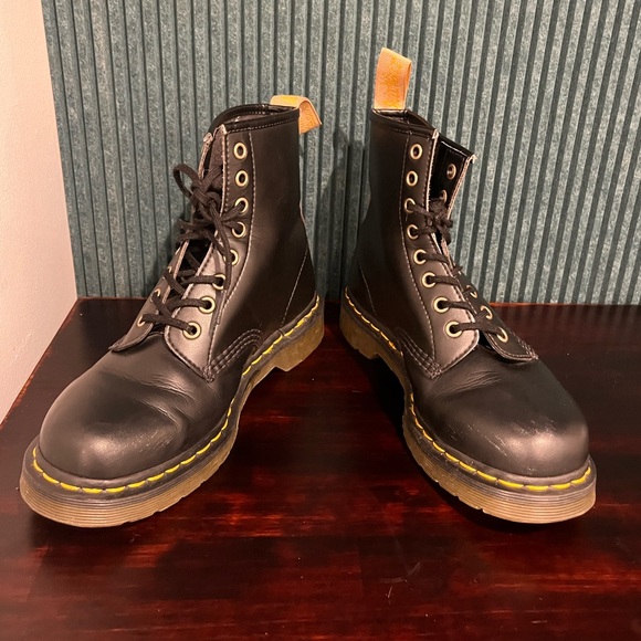 Dr. Martens Boots 8 - Picture 2 of 8